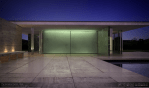 barcelona_pavilion_2016_crop_1920x1137_f06_dusk